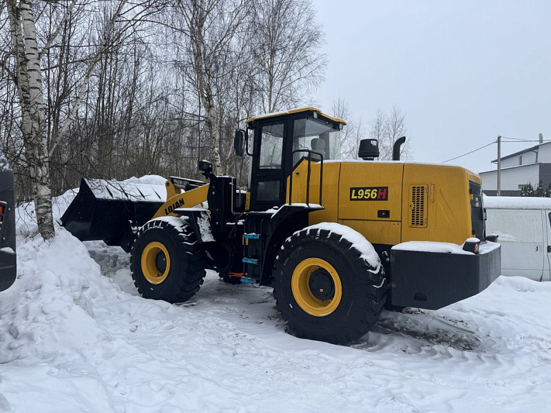 Фронтальный погрузчик LOJAN L956H