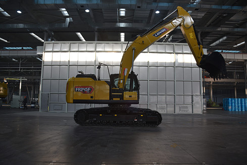 Гусеничный экскаватор LOVOL FR245F