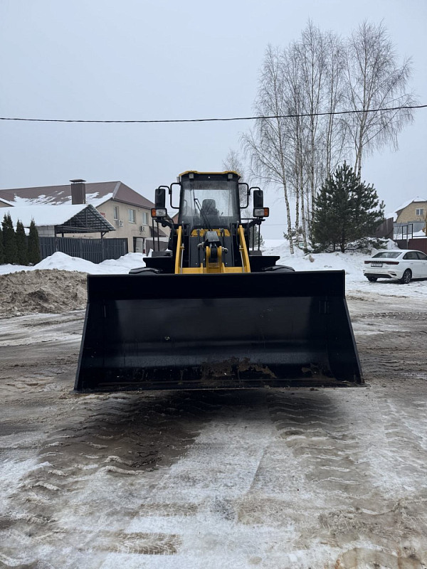 Фронтальный погрузчик LOJAN L956H